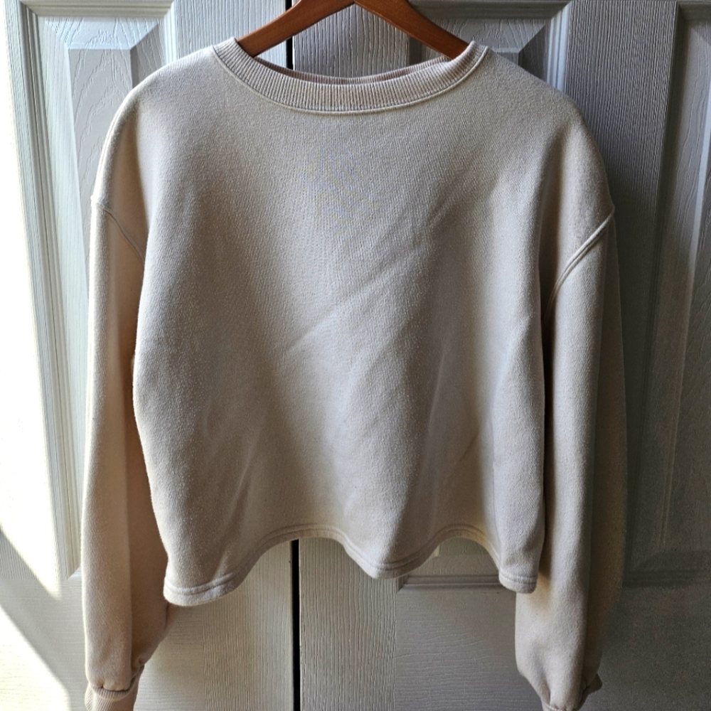 Cropped Sweatshirt